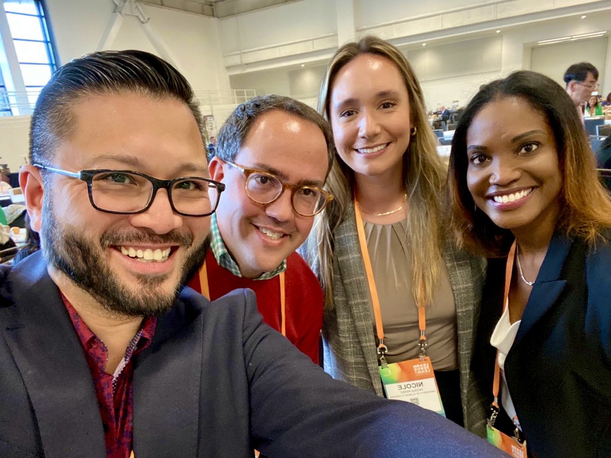 I’m really proud of being part of the inaugural cohort of the @AAMCtoday mentorship program for minoritized early career #MedEd faculty. Here we are promoting mentorship in #HPEd at #AAMC23 @USU_CHPE
