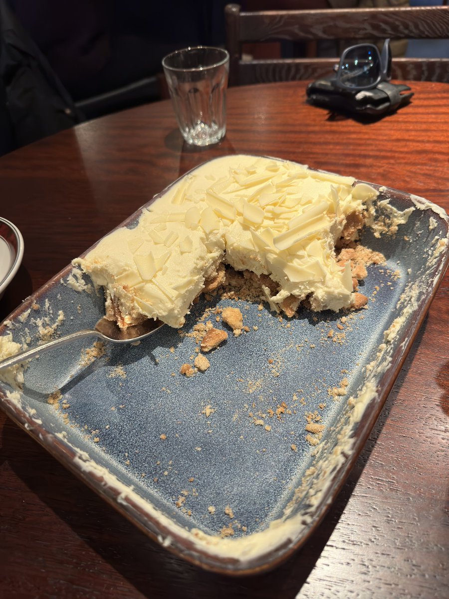 My first experience of <a href="/BlacklockChops/">Blacklock</a> was incredible today. Food not only stunning, but server Anna was friendly and extremely knowledgeable in answering all our questions. All staff seemed very engaged. And white chocolate cheesecake out of this world! 😍