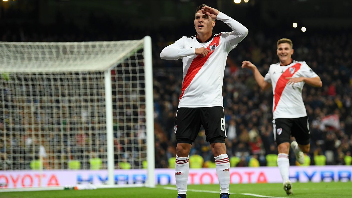 Termontiel_'s tweet photo. Y recordemos que el equipo "copero" y con "mística" perdió 3 finales de Libertadores seguidas

Dos con equipos virgenes de Copa (Corinthians y Fluminense) y una con su máximo rival (River Plate)

Estaría bueno si lo de copero y mística lo usen en finales y no solo contra Racing.. https://t.co/XYTASVL19O