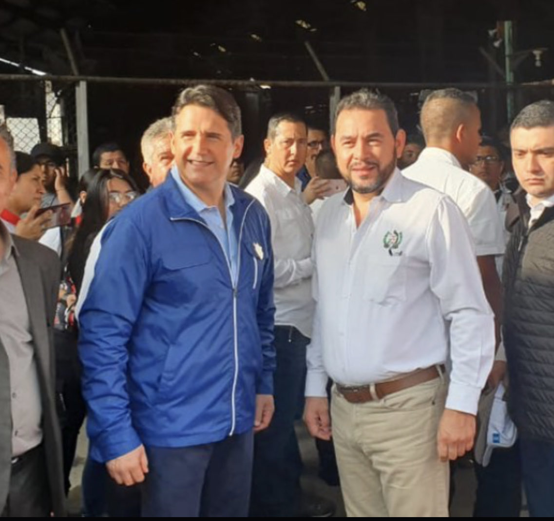 Rec749's tweet photo. CUATRO MOMENTOS en la CONSTRUCCION DEL METRO….. https://t.co/RuhOs0moaG