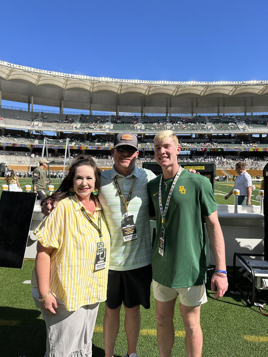 Had a great time at @BUFootball today! Thank you for the invite! @ConnorM_BU @CoachRHolcomb @CoachShawnBell @ahunt90 @SemperImpetus @806hsscmedia @RandyRosetta