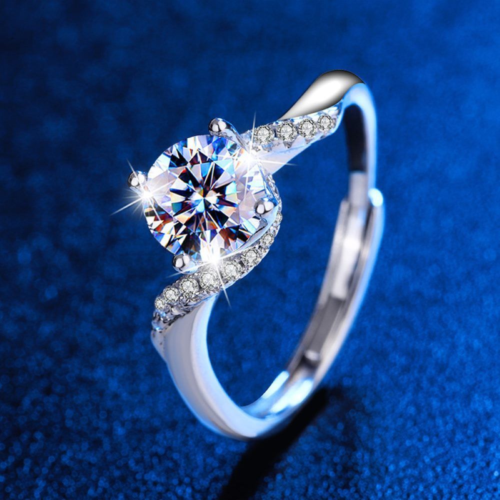 deowoo_en's tweet image. Embrace unique style with this modern open ring featuring moissanite stones set in sleek silver! The contemporary open band design makes a sensational statement. #openring #moissanite #silver #modern #contemporary #uniquestyle #statementring #deowoo 

buff.ly/3QL4qvp