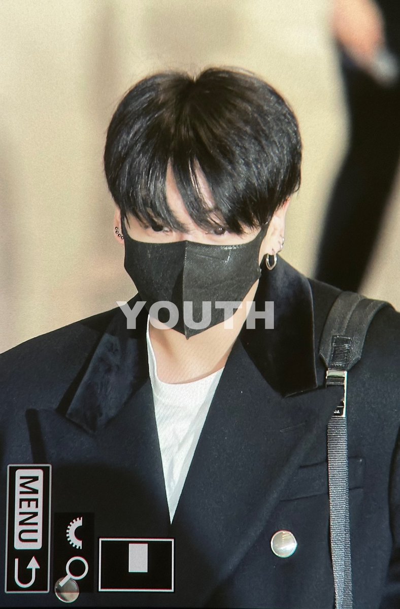 청년, 전정국.(Youth) tweet media