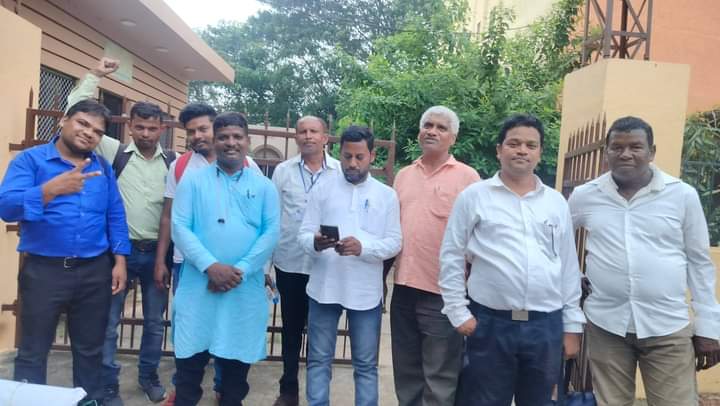 बहुजन मुक्ति पार्टी के द्वारा EVM के विरोध में दि. 26 नवंबर 2023 को केन्द्रीय चुनाव आयोग पर होने वाले विशाल महामोर्चा का जाहिर समर्थन..!
#ProtestMarchOnECI