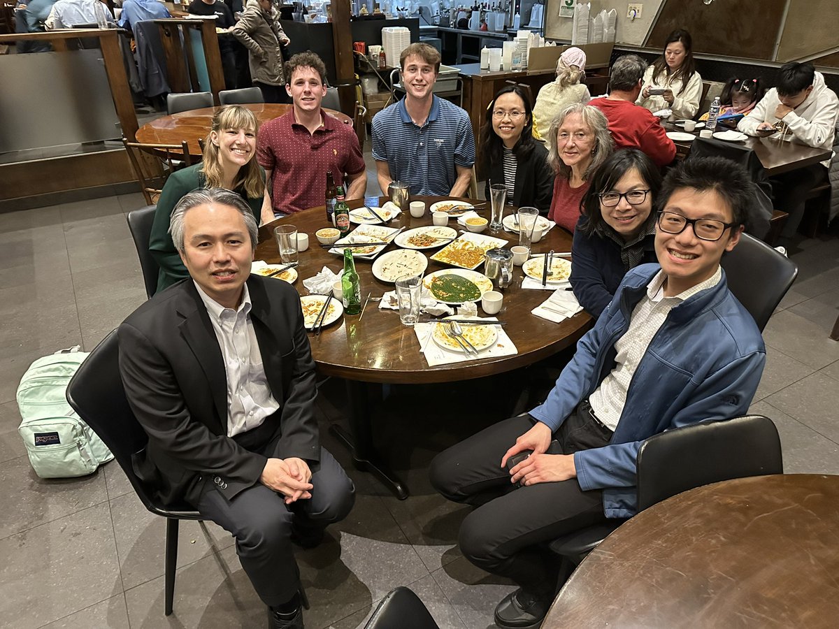 So wonderful for the Lee (UAB) and Shiu lab (University of Utah) to have a fun evening and dinner together in Chinatown with our trainees on the last night of ASN Kidney Week. Look forward to the 2024 Kidney week in San Diego.