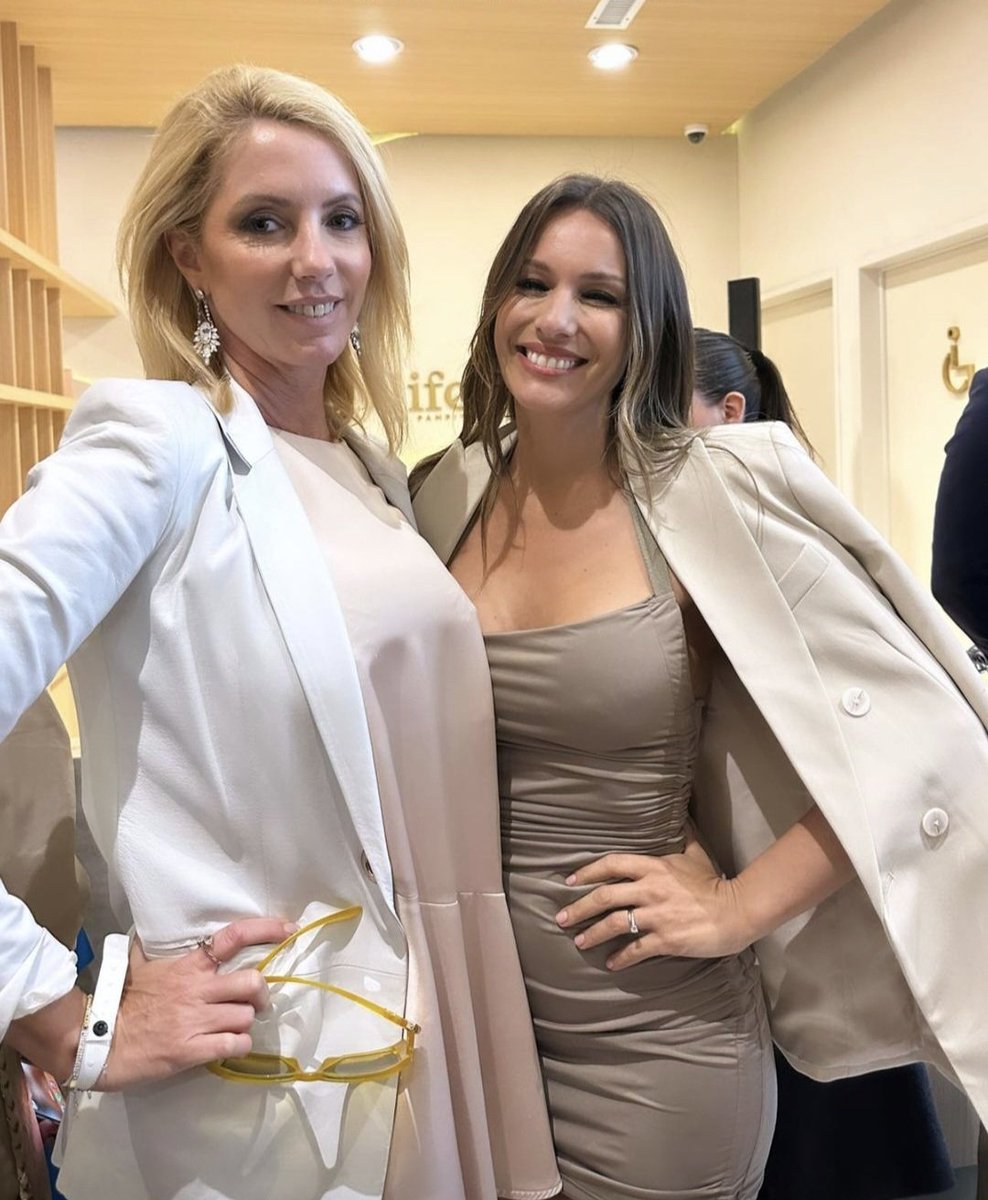 pampitaxiconic's tweet image. ✨️💗 @pampitaoficial #bodylife #pampita