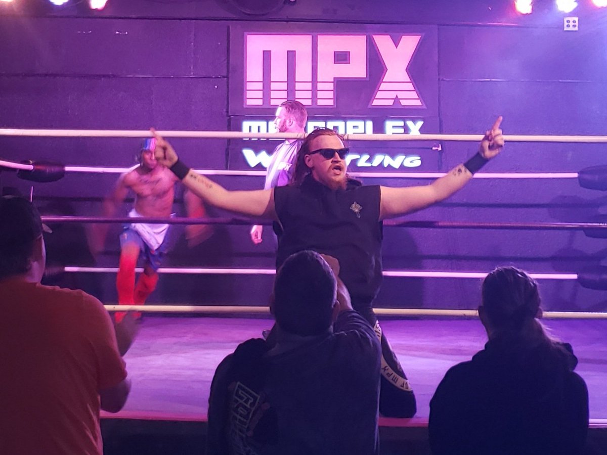 MPXWrestling's tweet photo. HUGE Reaction for Redd Chambers as he came out to face off against newcomer
Man-Man at
MPX presents Gut Check
https://t.co/AvtTITmaLB
#MPX #Live #Event #Bedford #Texas #Dallss #FortWorth #wrestling #omg #love #cheer https://t.co/bf3ZIn9rcj