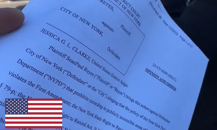 LiveONE_TV's tweet image. 🚨A New York judge ruled yesterday that members of the public can record video inside New York Police precincts in public areas.

The ruling is the result of independent journalist and First Amendment auditor Sean Reyes from Long Island NY who has made a full time career…