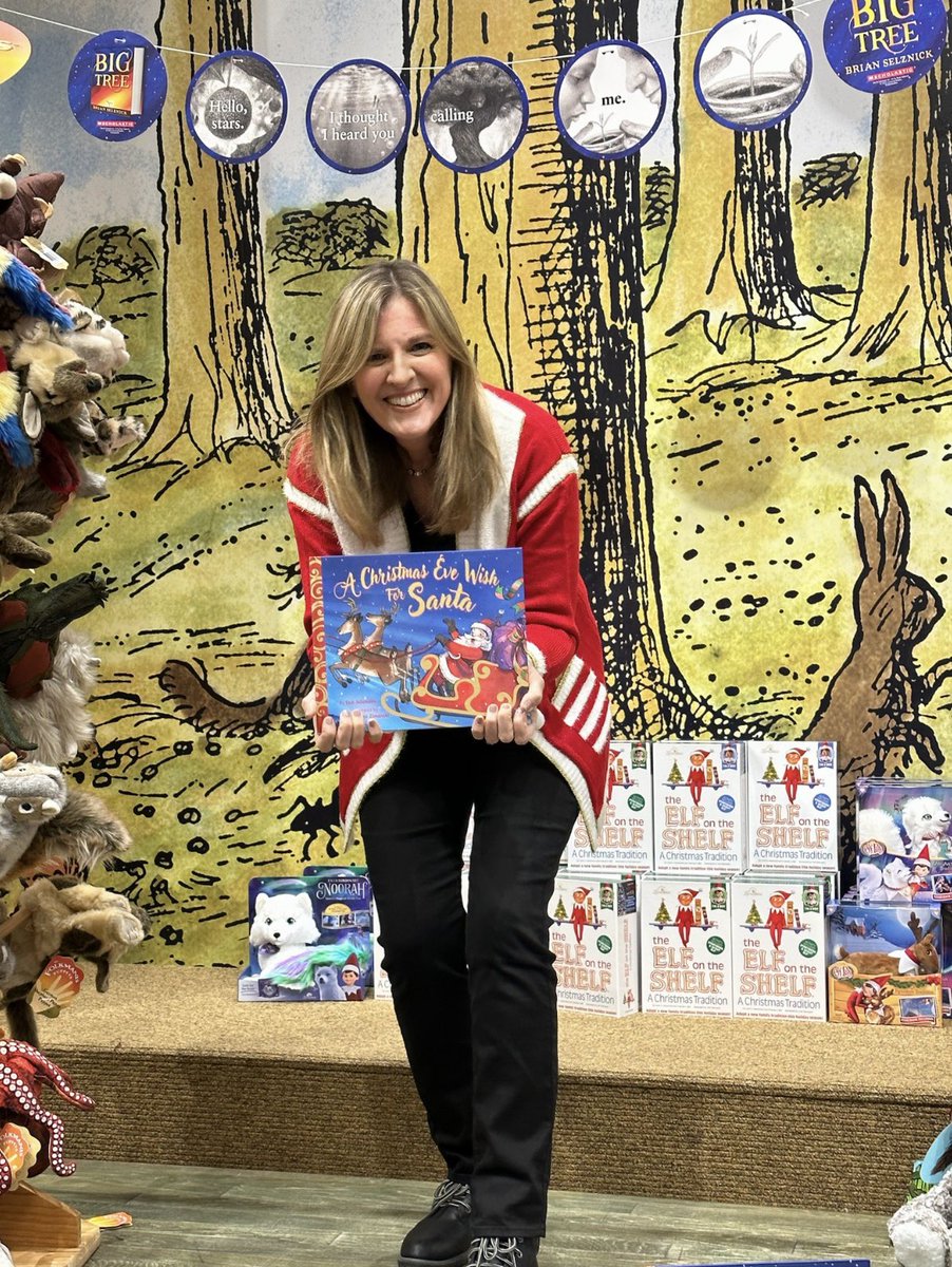 Such a fun storytime and book signing today at @BNBuzz in Glastonbury, CT! #AuthorLife #WritingCommunity #christmasbook #SANTA 🎅🏻♥️ A CHRISTMAS EVE WISH FOR SANTA written by me and illustrations by Anne Zimanski.
