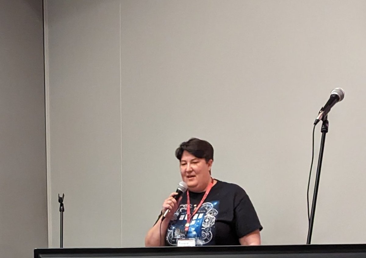 Will_of_theDice's tweet photo. We even had some of the friends and fans of WOTD with us and they did some karaoke. #karaoke
Tomorrow we play some #dnd with @Tyr_The_DM running a game at 1pm and it's the last day of #acadecon come find us and say hi! @AcadeCon https://t.co/9iZdwPkPB9