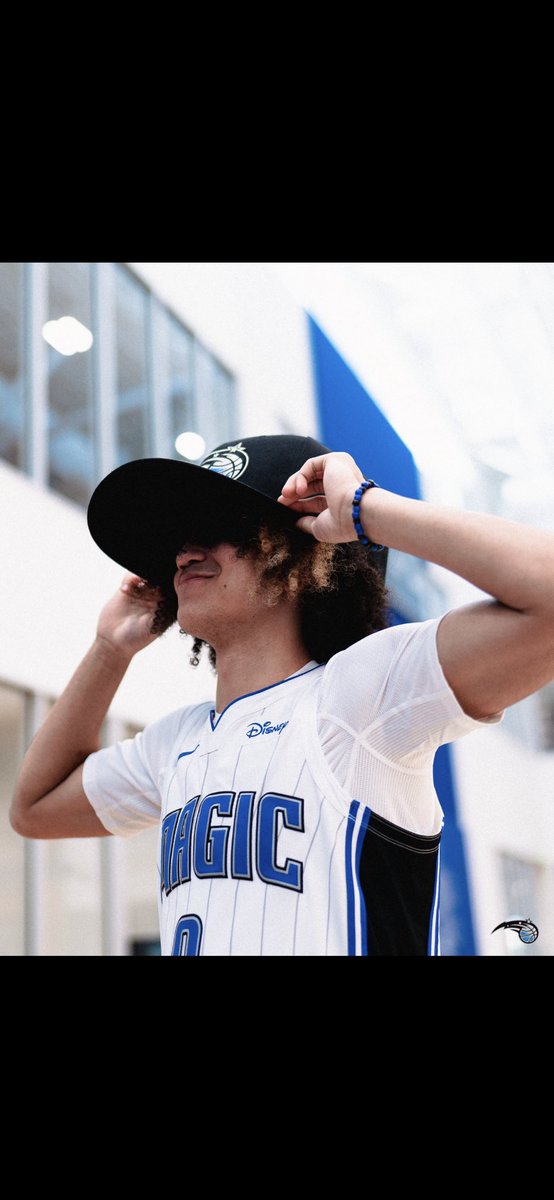 Anthony Black in his first career start:

11 points
4 rebounds
2 assists
1 steal
+32 (Team high)

First start of many