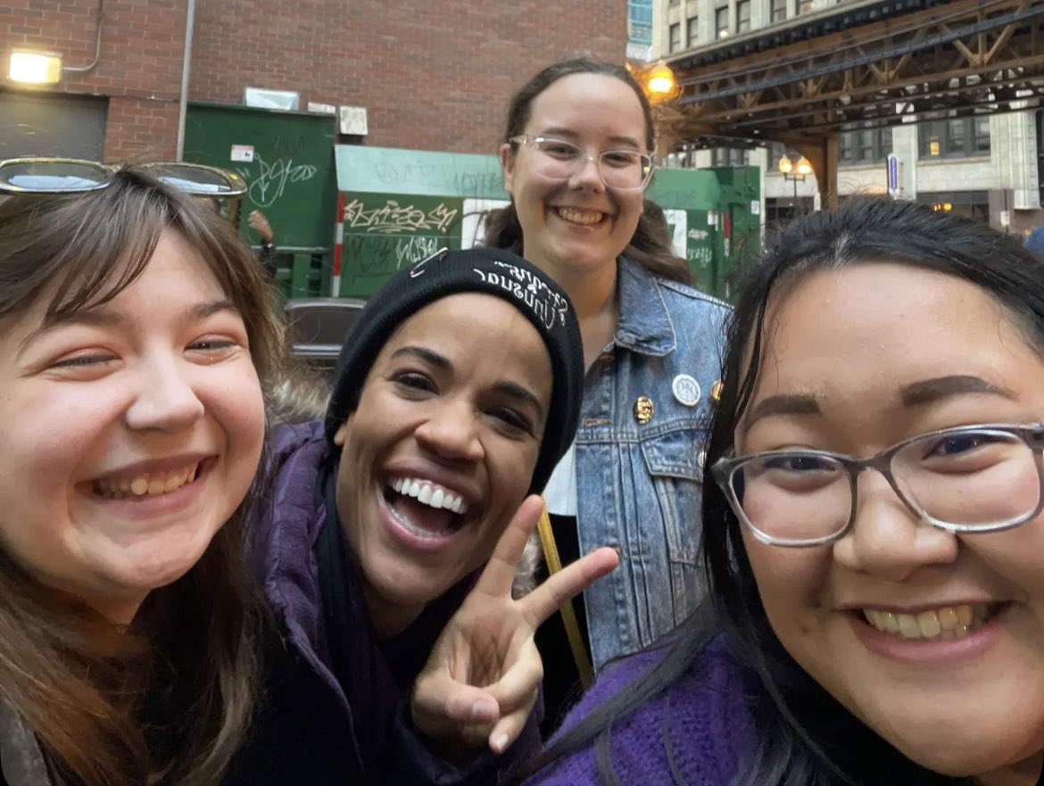 bekah_st's tweet photo. Cheesin extra hard bc I met a @TeamStarKid for the first time. @BritneyColeman_ was AMAZING and @CompanyBway was AMAZING https://t.co/4I4sRf84Kw