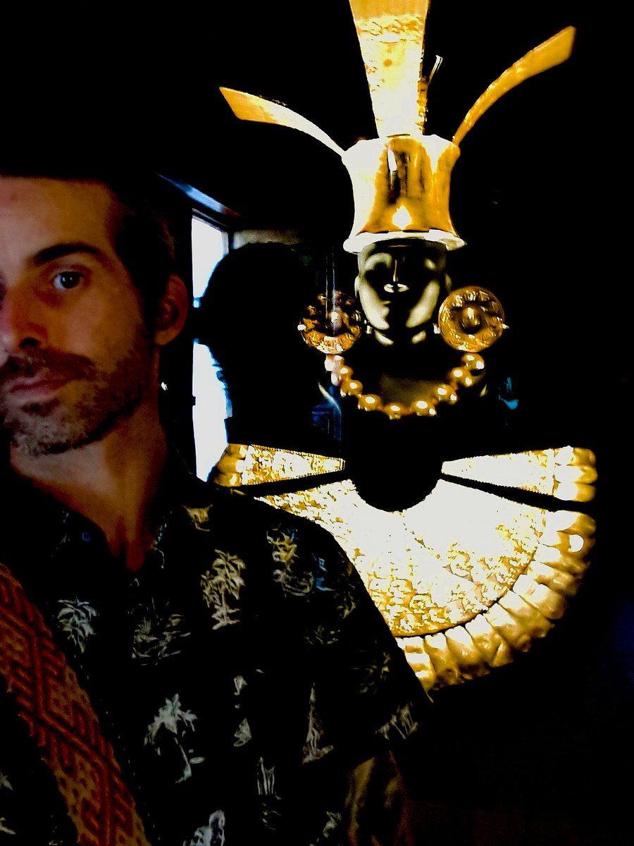 pumainti's tweet photo. Photography @MuseoLarco Moche Gold Armor for a magazine #peru #culture #work #photographer #fotografia #gold #oro #culture #mochica #inca #lima #mexico #southamerica #mystical #Archaeology #mytical #museolarco #peruvianne #CultureWins #artwork #Metallica #metallurgy #ancient https://t.co/yAvVXnx7pO