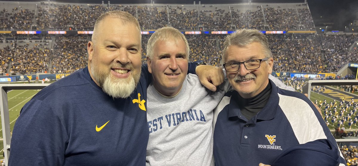 JACregger's tweet photo. #wvugame https://t.co/HtcZbluzIY