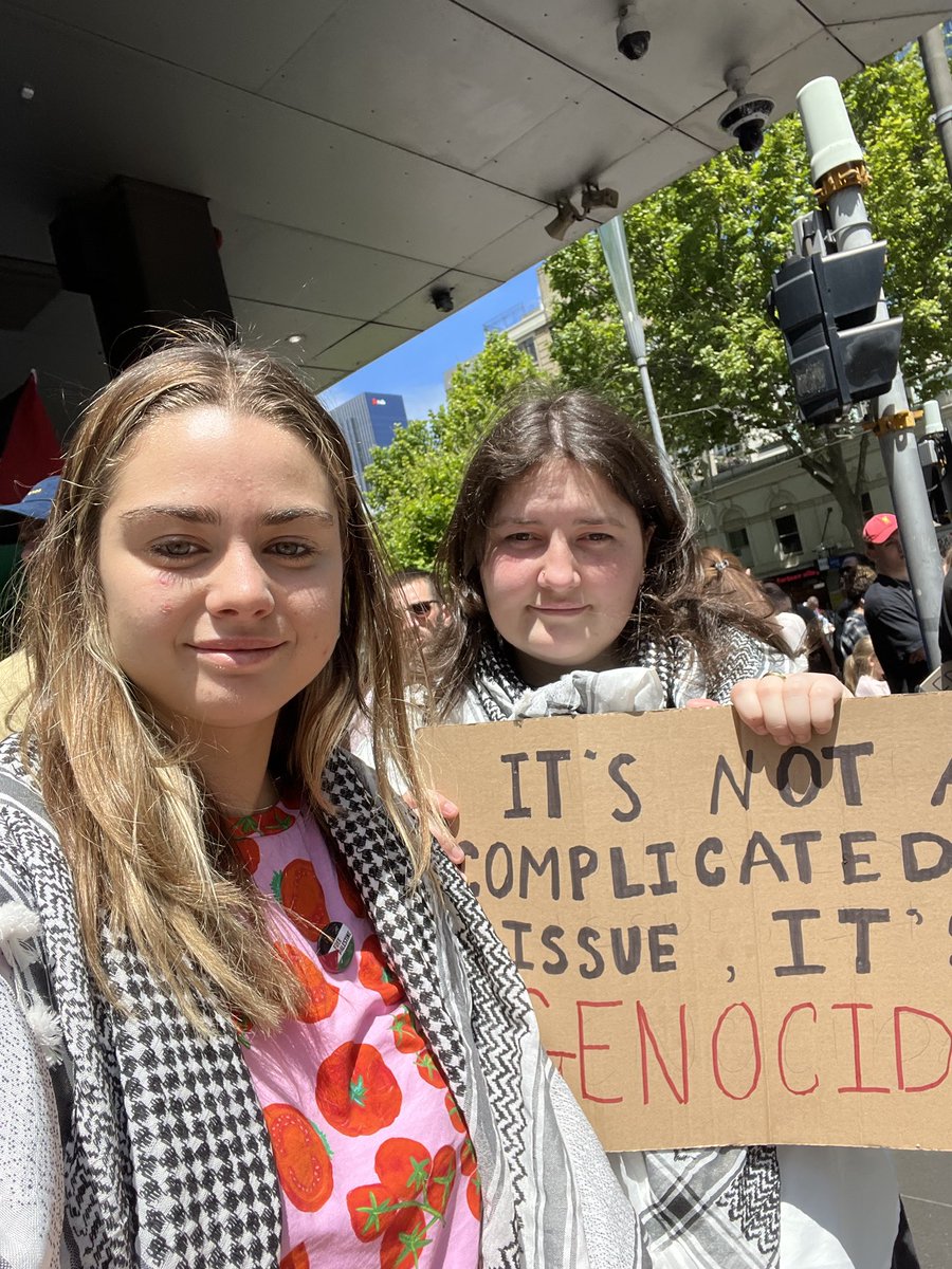 cjwerleman's tweet photo. My daughter (left) at pro-Palestinian rally in Australia, today ❤️ https://t.co/KiEOfCUyJ1