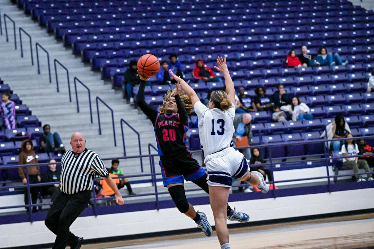 its_georgia13's tweet photo. Our first official game of season! What a way to start. Great to see my hard work pay off had 26 pint game. Let’s keep grinding!  @roos_hoops @cowgirl_bball @CoachSRoach @EmoryWBB @LETUWBB https://t.co/NcedP3YLIF