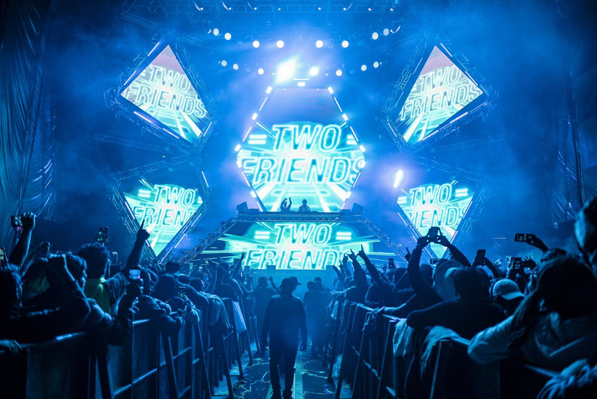 ultraguatemala's tweet photo. Road to ultra Guatemala 🙌🏼 https://t.co/RQQtDBYdxZ