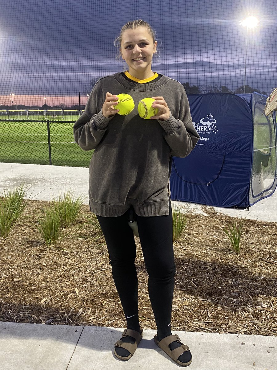 Alicia Baker tweet media