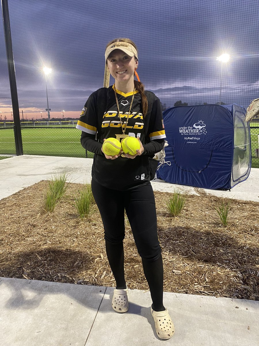 Alicia Baker tweet media