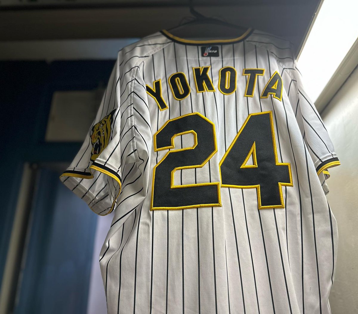 阪神タイガース　復刻ユニフォーム　ブラック　横田慎太郎 阪神タイガース 復刻ユニフォーム ブラック 横田慎太郎 阪神タイガース