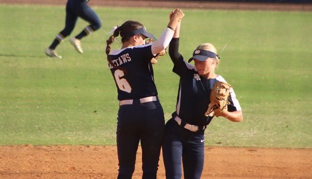 FALL SEASON RECAP: 
45 days of practice &amp; games ✔️
7 games ✔️
HAVING FUN ✔️
Next up: 2️⃣0️⃣2️⃣4️⃣ season 💬
#GoChoctaws #Ubuntu