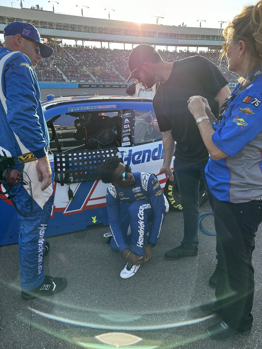 P14 lil stripe.

We move. 🫡🖤