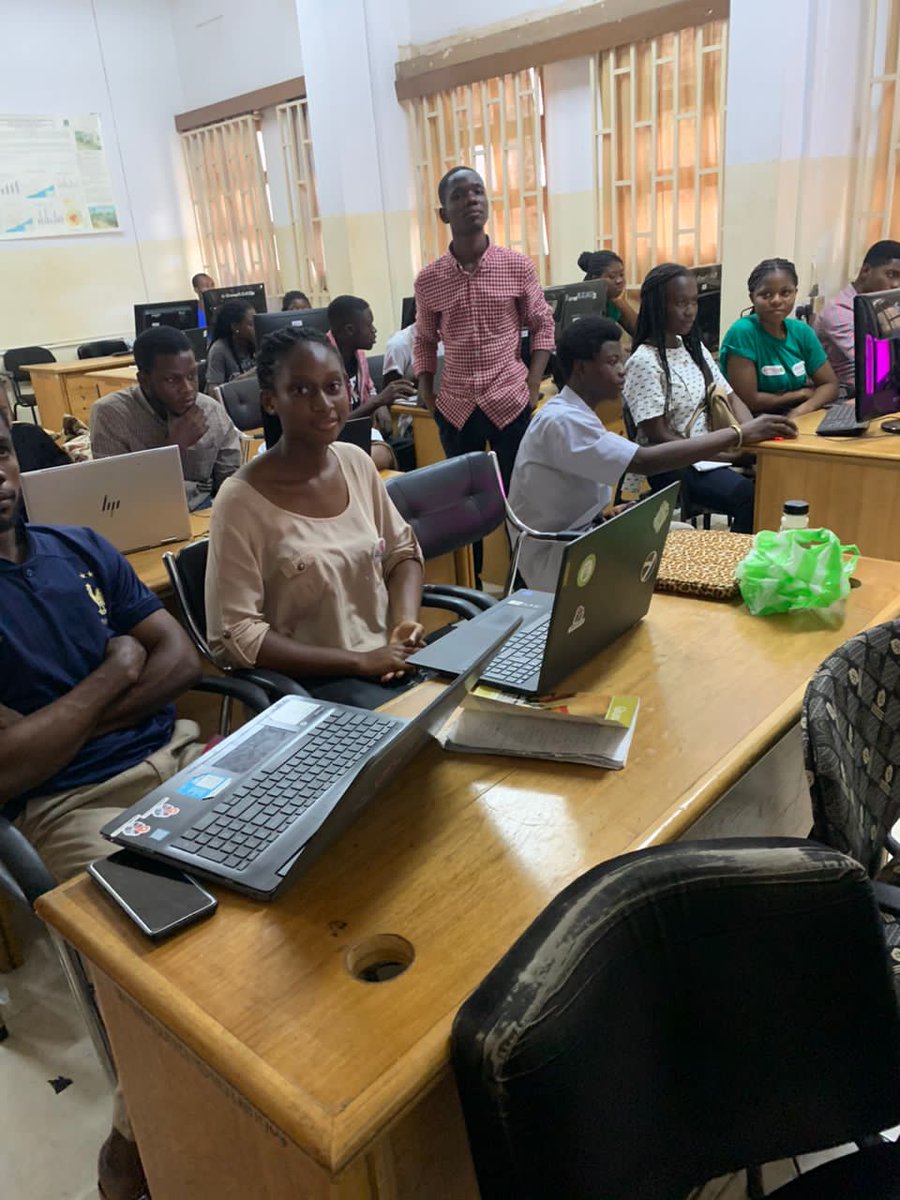 AmaBonsu19's tweet image. #letgirlsmap
#everywhereshemaps
#wedontjustbuildmapswebuildmappers