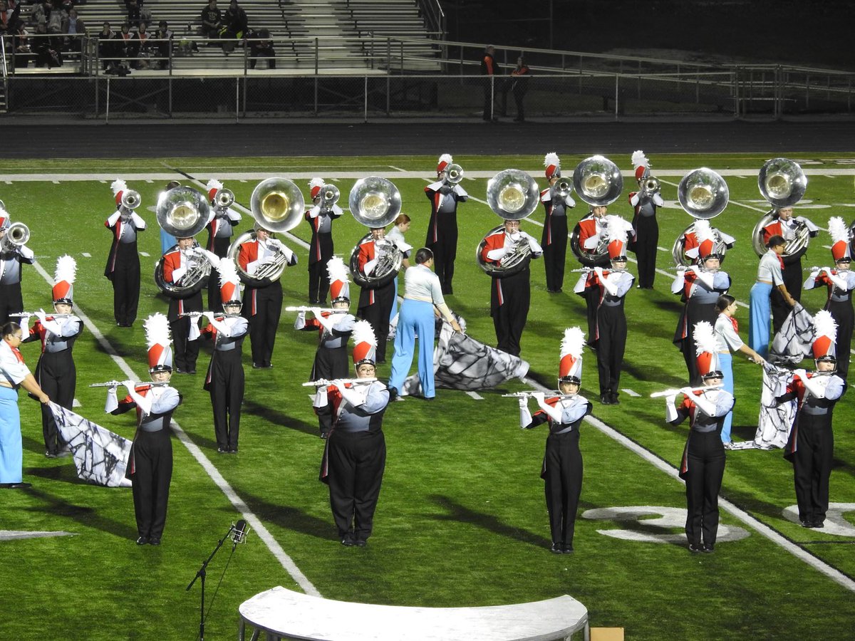 FCMBTubas's tweet photo. Hey tubas!! You guys have worked so hard this season I am so proud of every single one of you. From the Hot weeks of band camp to getting snowed on you guys have worked so hard all season long. It payed off for our superior rating tonight congratulations!!! https://t.co/DMxKMvBUwG