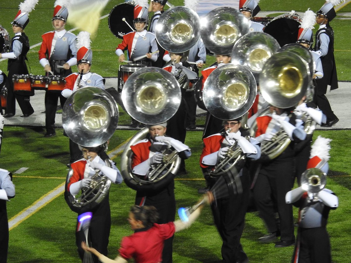 FCMBTubas's tweet photo. Hey tubas!! You guys have worked so hard this season I am so proud of every single one of you. From the Hot weeks of band camp to getting snowed on you guys have worked so hard all season long. It payed off for our superior rating tonight congratulations!!! https://t.co/DMxKMvBUwG