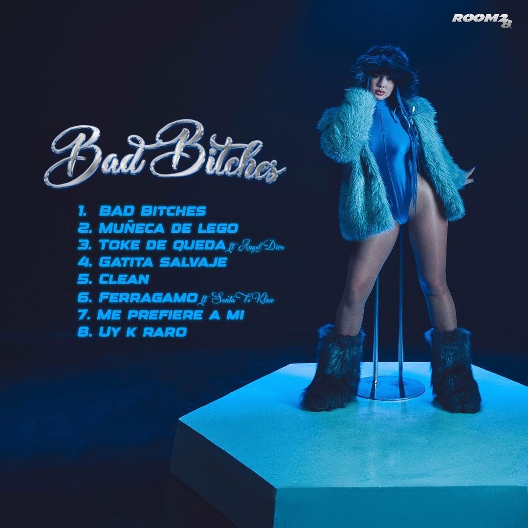 El álbum debut de Mont Pantoja "BAD BITCHES" saldrá el 9 de Noviembre. 💙