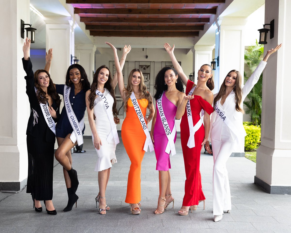 Miss Universe tweet media
