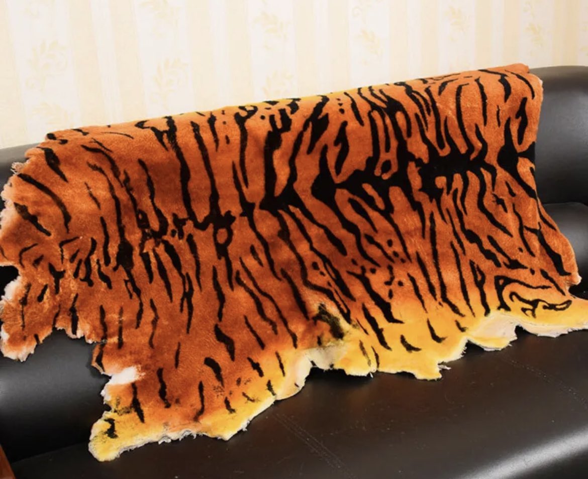 Full on hard on for a Tiger 🐅 sword 🗡️ it’s time to unleash Viking Tiger Sword on to the world  ahaha so I bought this Tiger sheep skin 🤷‍♂️I’m going to go balls deep into this project bahaha once I get this skin I’ll try and pair it with vegtan leather that matches and leather