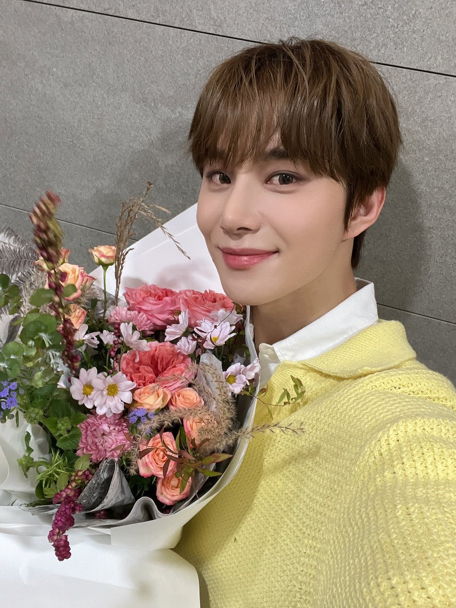 쇼! 음악중심 tweet media