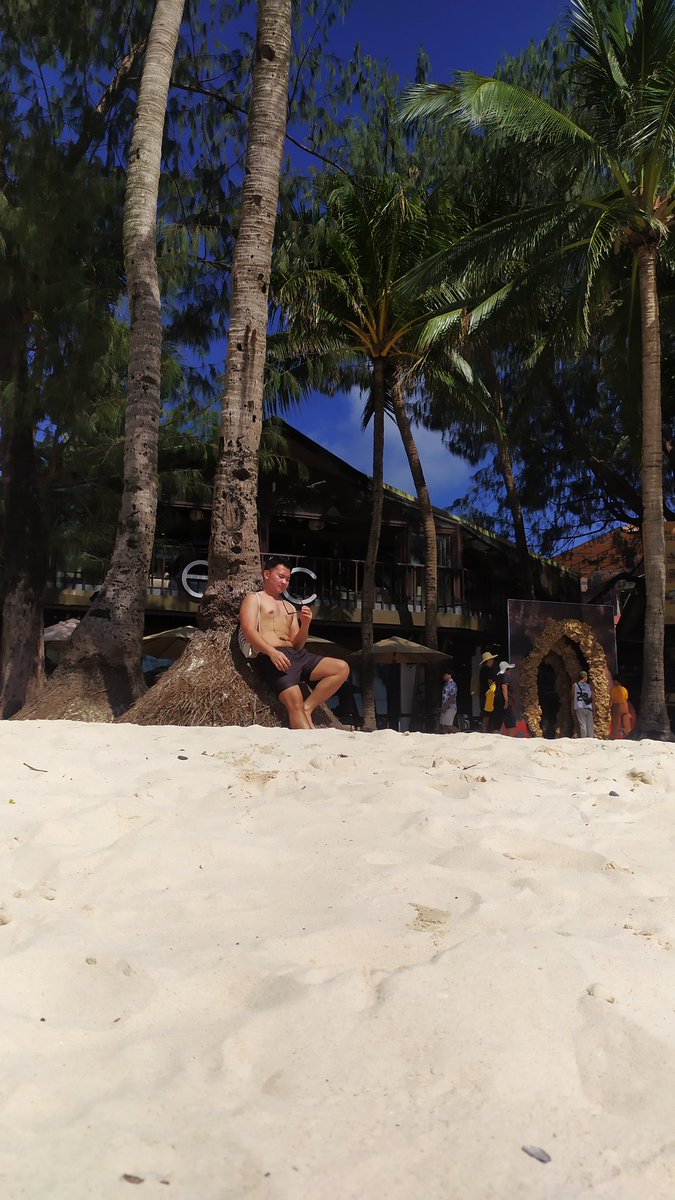 DatuTarsier's tweet photo. 📍 Boracay https://t.co/3lCETiD31j