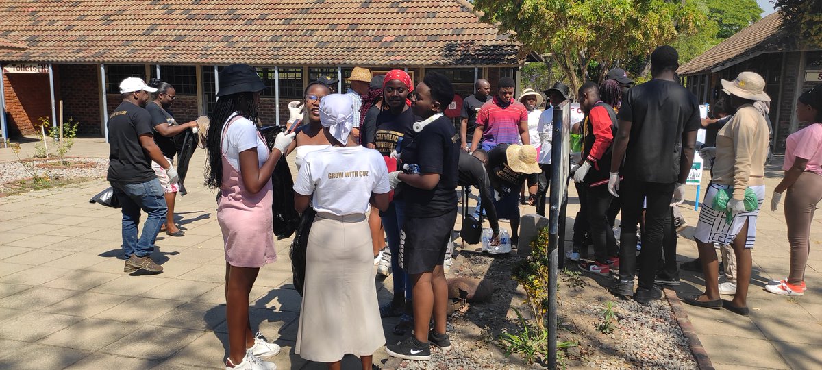 theeenvironment's tweet image. We must invest in environmental education, because it captives young people to rely on eco-friendly behaviours. After all, climate change crisis in itself is an equaliser. It affects everyone in our diversity, let’s confront it together holistically.
#EnvironmentalEducation