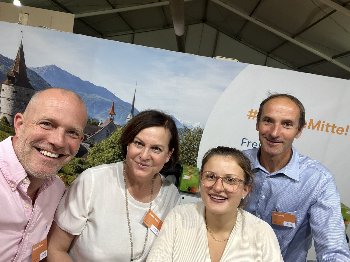 Matthias Zoller (@zoller_matthias) on Twitter photo Gestern Abend am Stand der <a href="/diemittezug/">Die Mitte Kanton Zug</a> an der #ZugerMesse:
Unterschriften gegen die Heiratsstrafe bei Steuern & AHV gesammelt. Alle angesprochenen Personen haben sofort unterschrieben, weil es einfach logisch ist 👍🏼
ja-zu-fairness.ch Gestern Abend am Stand der <a href="/diemittezug/">Die Mitte Kanton Zug</a> an der #ZugerMesse:
Unterschriften gegen die Heiratsstrafe bei Steuern & AHV gesammelt. Alle angesprochenen Personen haben sofort unterschrieben, weil es einfach logisch ist 👍🏼
ja-zu-fairness.ch