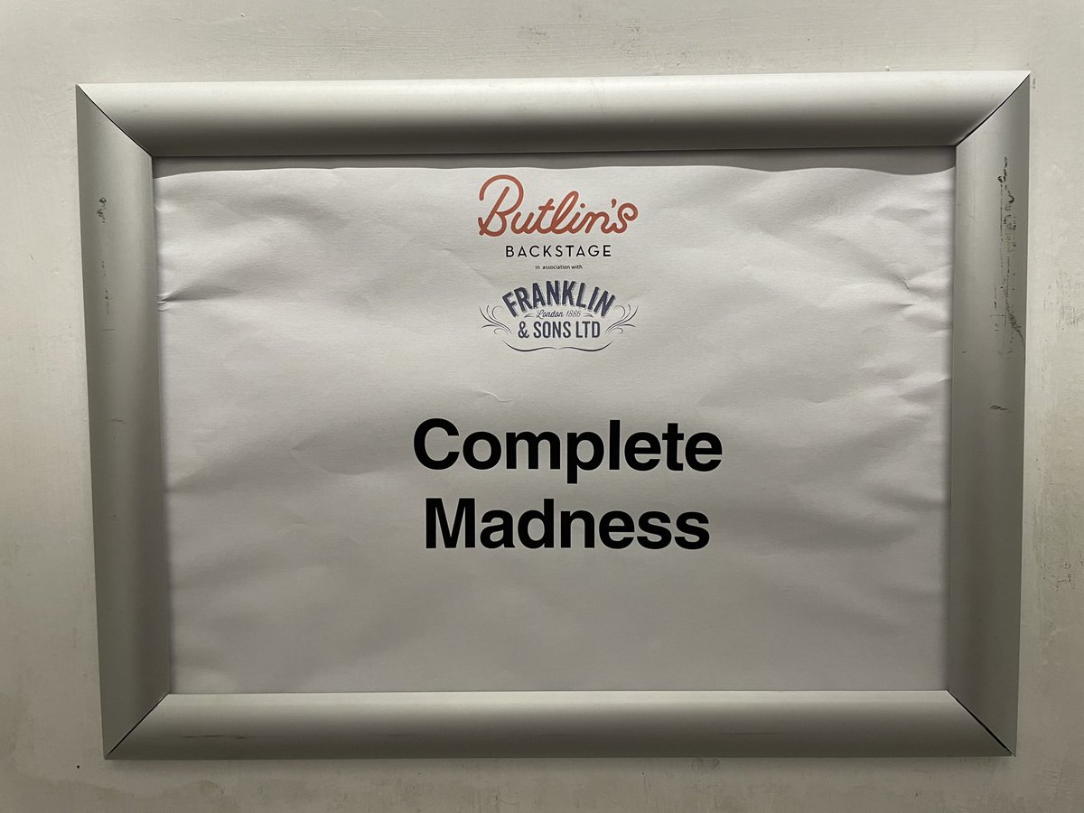 MadnessComplete's tweet photo. Thank you for having us last night, see you next time #BUTLINS #Bognor #80s Weekender, you were fantastic as ever 😎
#completemadness #2tone #thespecials #madness #thebeat #theselecter #soulboy #rudeboy #northernsoul #mod #ska #vespa #lambretta #fredperry #funboythree FOLLOW US https://t.co/6rPMTxZP56