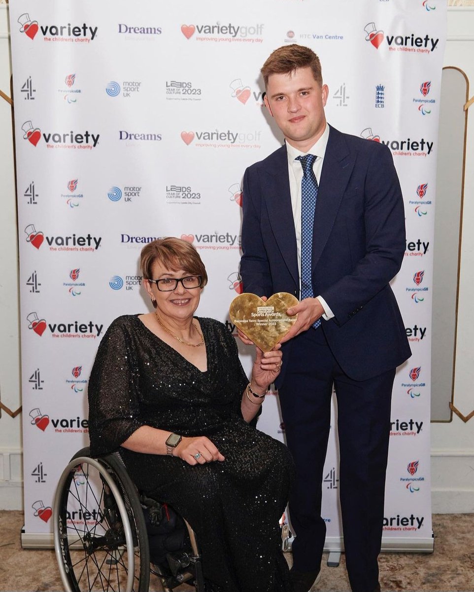 Kent Golf (@kent_golf_) on Twitter photo Congratulations to Kipp Popert, ambassador to our Disability Academies from Wildernesse, who has been awarded the Special Achievement Award at the <a href="/VarietyGolf/">Variety Golf</a> Club Disability Sports Awards 2023! Well deserved 👏
Read more ➡️ london-post.co.uk/winners-announ…
#disabilitygolf #KentGolf Congratulations to Kipp Popert, ambassador to our Disability Academies from Wildernesse, who has been awarded the Special Achievement Award at the <a href="/VarietyGolf/">Variety Golf</a> Club Disability Sports Awards 2023! Well deserved 👏
Read more ➡️ london-post.co.uk/winners-announ…
#disabilitygolf #KentGolf