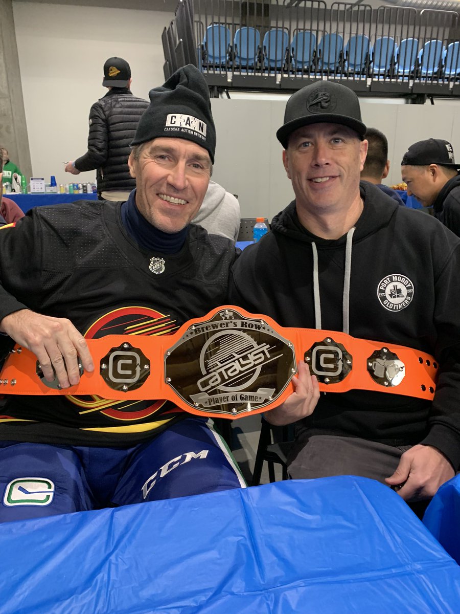 CstRobD's tweet photo. What a start to the @canucksautism #ProAm!It was a tight matchup playing against @pomooldtimers #oldstars. 5-5 draw at the end of regulation.We lost in the shoot out but we still owe them a shout out! @CityofPoMo @NHLAlumni @StJamesWell @TwinSailsBeer @IFPortMoody @insideedge_ht https://t.co/mQ36FyuZdC