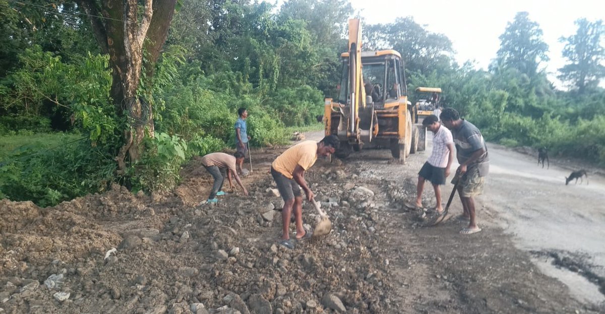 nhidcl's tweet image. Clarification Regarding Recent News Coverage on LPG supply in A&amp;amp;N Islands:
A video is circulating on Youtube alleging that LPG supply is irregular in #Harinagar area of North and Middle #Andaman because of poor condition of NH-04.
NHIDCL clarifies that the photograph shown in the