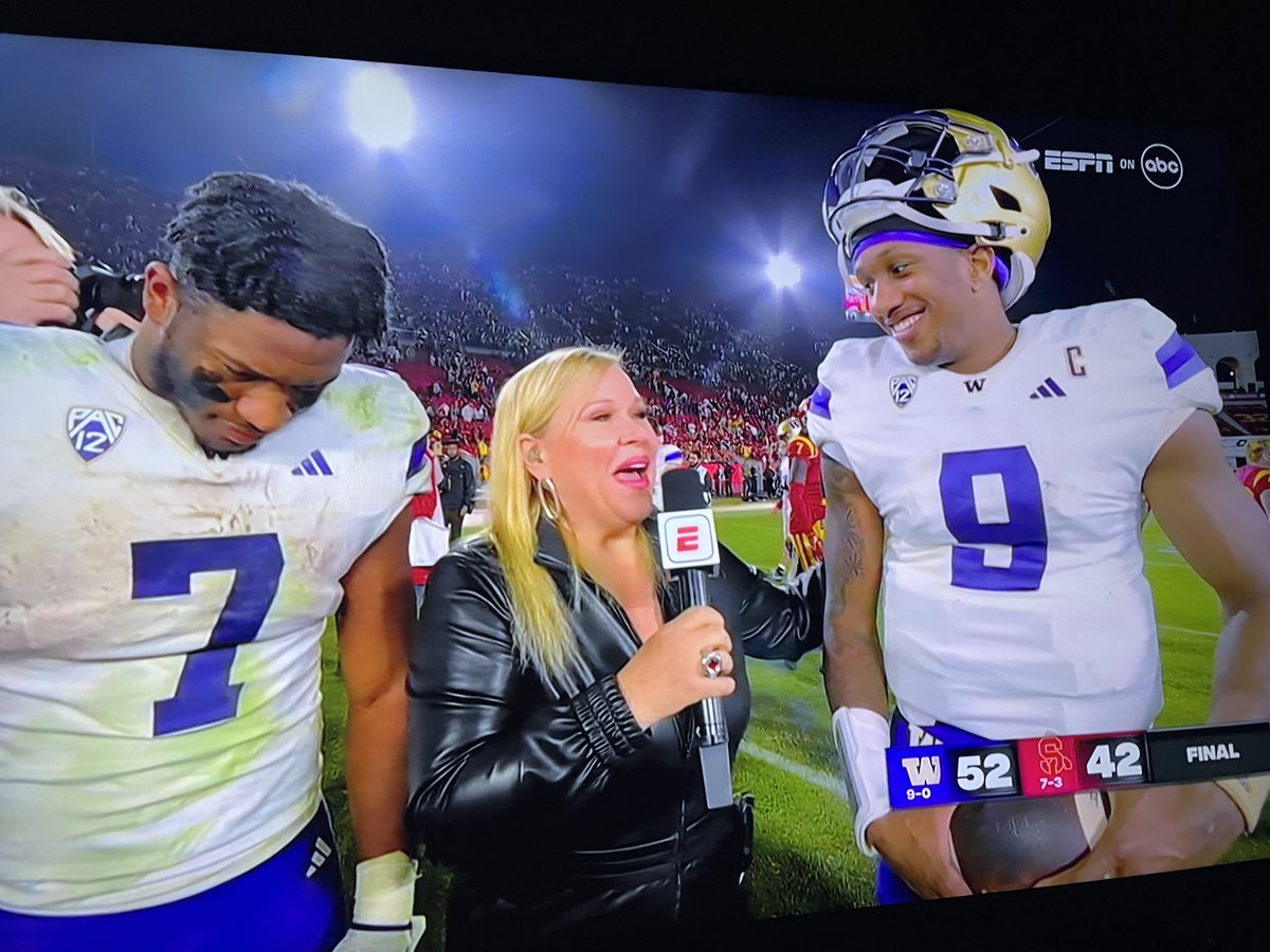 CulturalRights1's tweet photo. Way to go HOLLY in getting the interview with Penix and Johnson in their WIN against the USC Trojans! @sportsiren #hollyrowe #espn #washingtonvsUSC #penix #Penix4Heisman #heisman #huskies #lincolnriley https://t.co/sErCjnfGbi