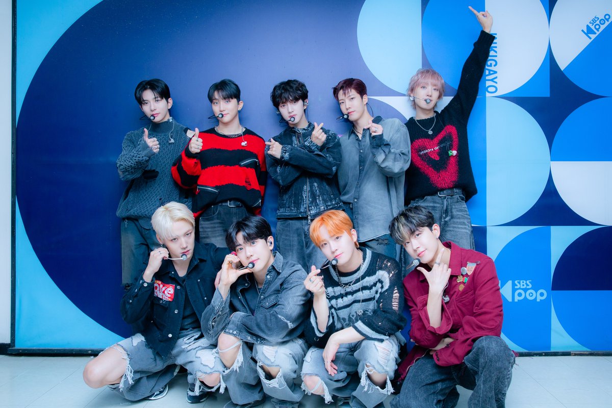 kpop_sbs's tweet photo. [👔] 231105 #착장인가 

잠시 후 오후 3시 20분! 
#인기가요 에서 만나요❤

#인기가요 #골든차일드 #Feelme @GoldenChild https://t.co/MZNETIal4c