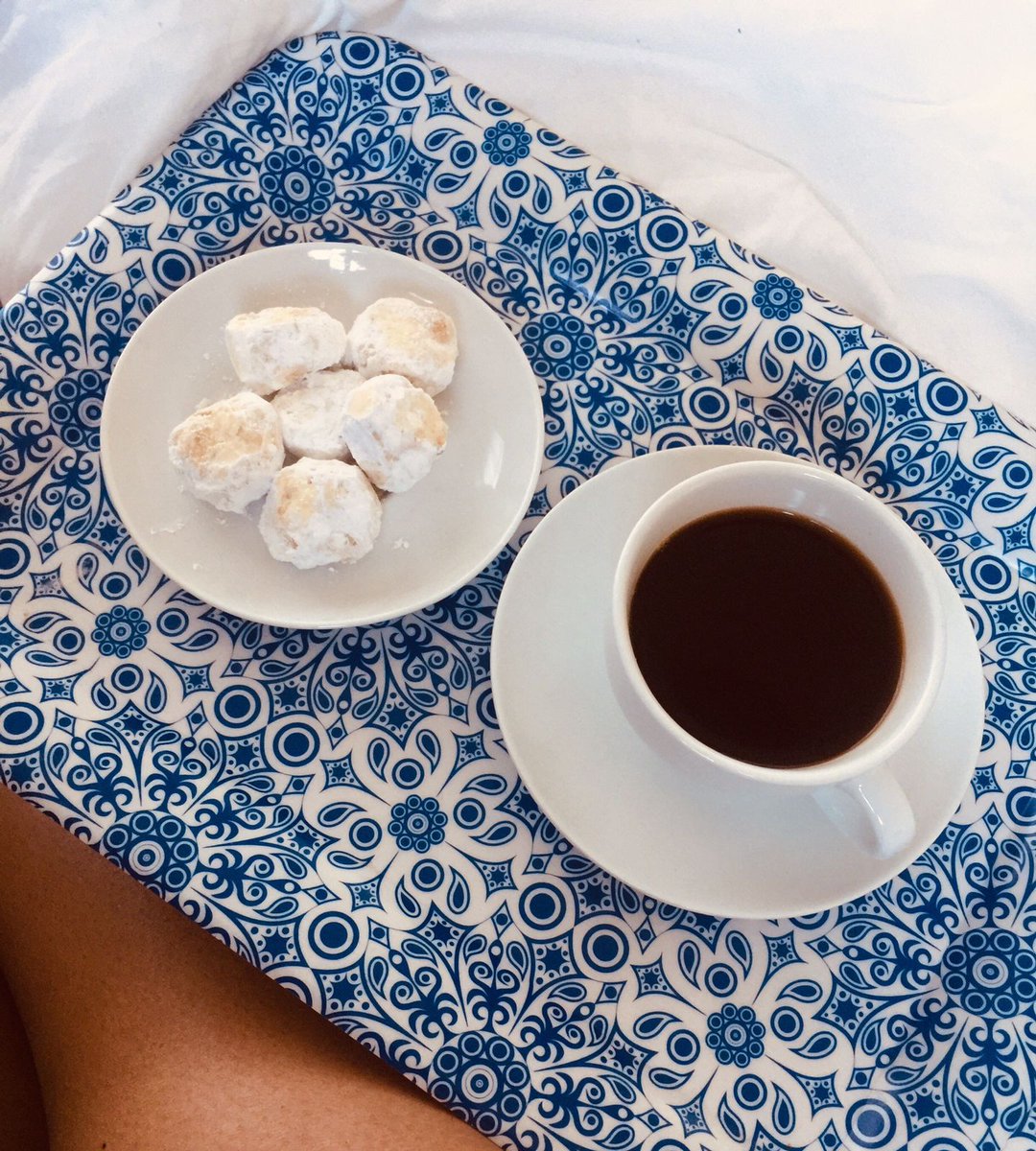 royzanne's tweet image. 🇬🇷🍪My kourabiedes obsession!