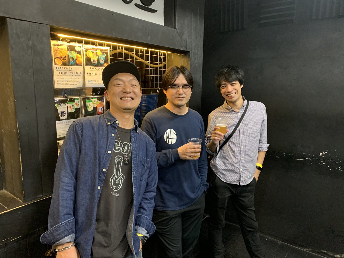 HOShiloop's tweet photo. 昨日はものごっつ楽しかったです！
対バンの方たちともよく喋れて嬉しかったです！
またお会いしましょう〜👍
@navey floor https://t.co/zvjZo4RgvW