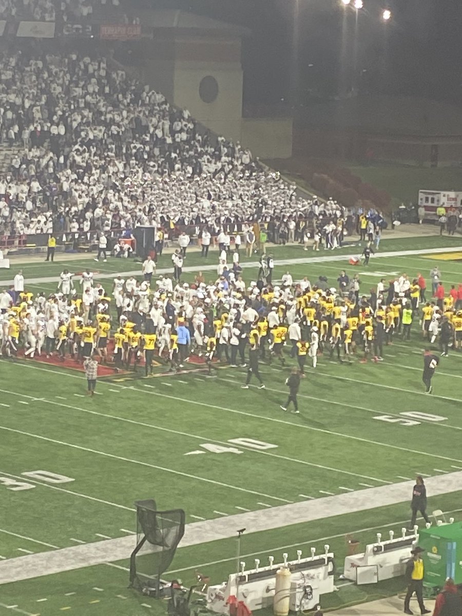 IAmPoetiiic's tweet image. Views from the 4th!  #4God

#UMDvsPennState #UMD #PennState #MarylandUniversity