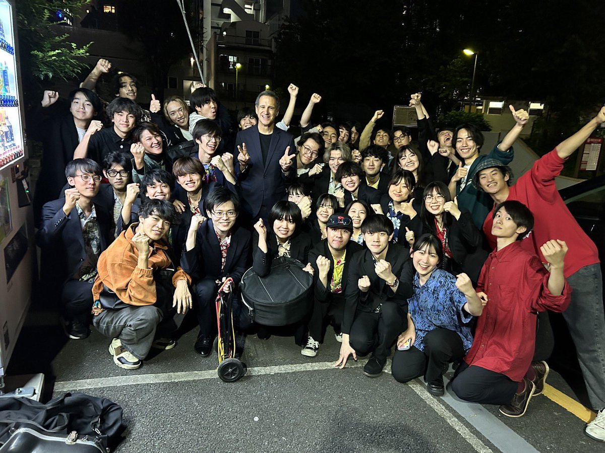 🎷11/3(Fri.) BIG BAND BRAVO!🎷

無事終演しました！！

後期Reg.の初本番となりました🍹
素晴らしいゲストEric Marienthalさんと、同志社大学サドハドさんの演奏に多くの刺激を受けました💥

ご来場いただいた皆様、ありがとうございました☺️