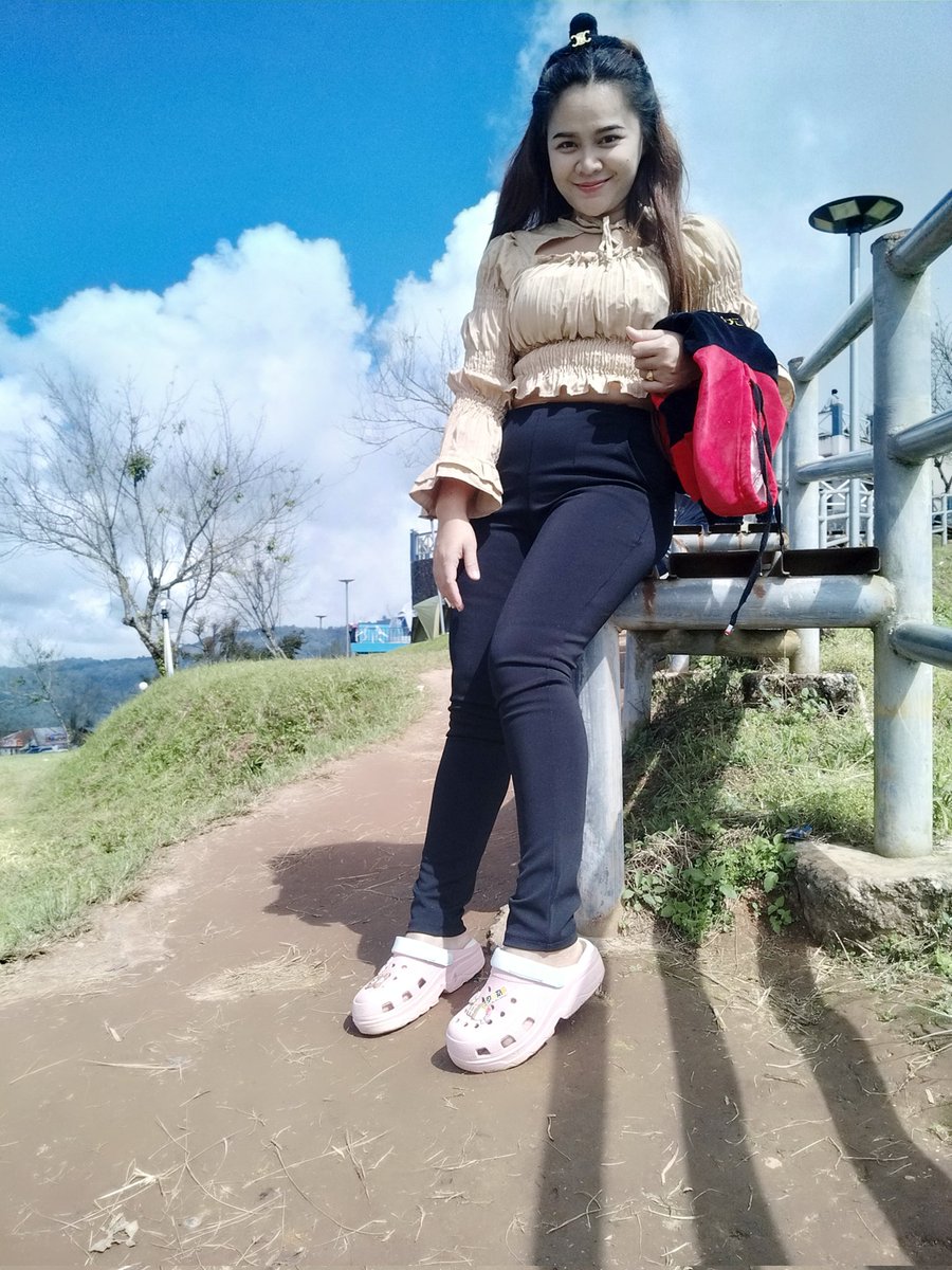 opor_3659's tweet image. ลูกคือตากล้องที่ถ่ายแม่ได้ทุกสถานที่ และทุก อิริยาบถ #ทับเบิก