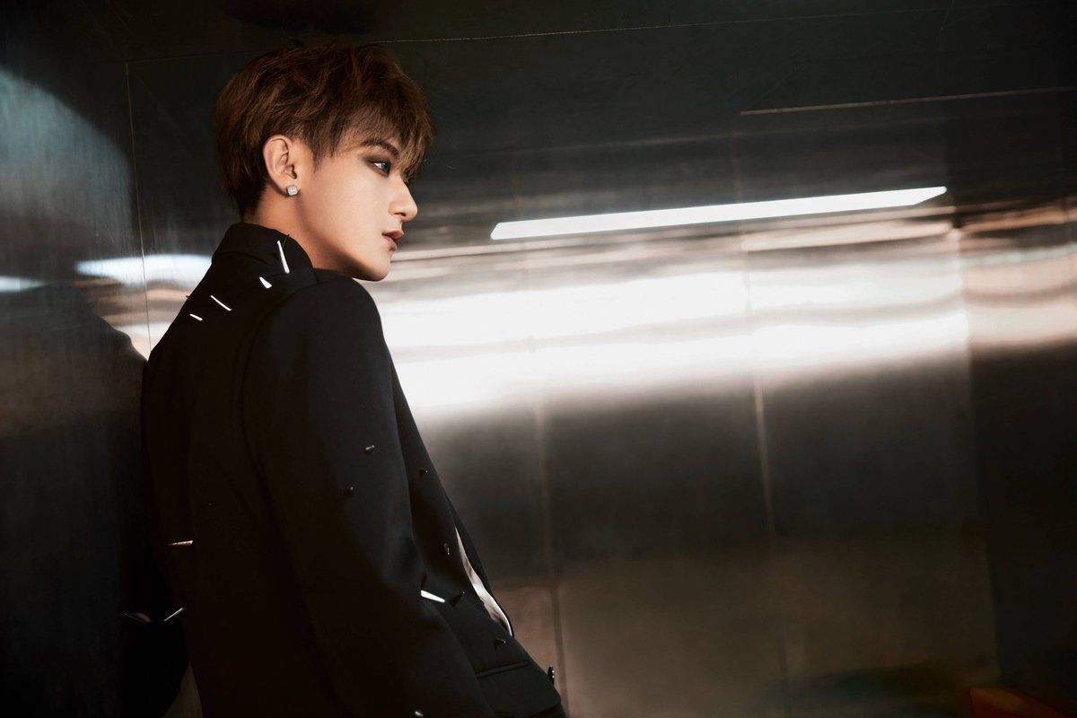 noviaini's tweet photo. he's the finest 👌🏼✨️ #ZTAO #HuangZitao https://t.co/KkzlGg3Zsi