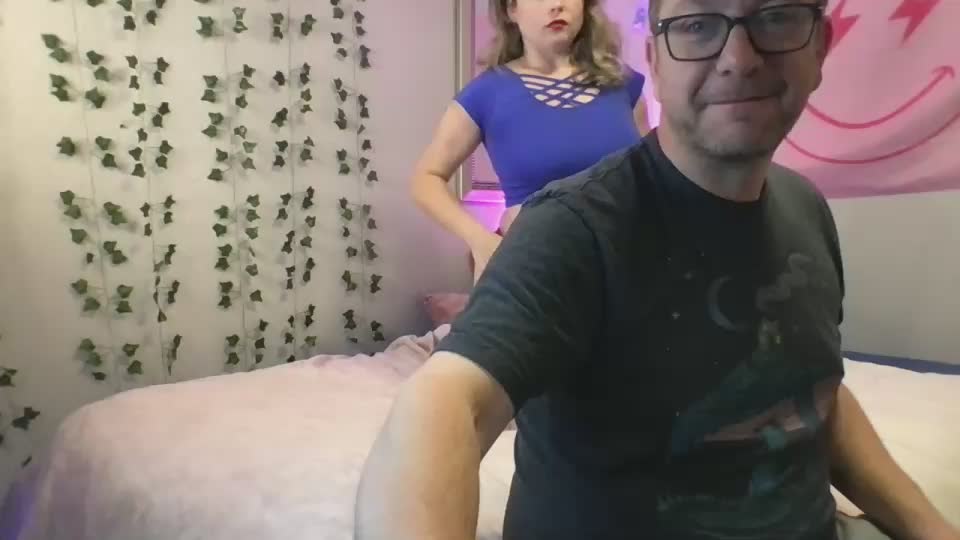 Master_Gin_Ger's tweet photo. SteeleTigerLily is live now! https://t.co/u2Pj4if39x https://t.co/VMiuNGW8iT