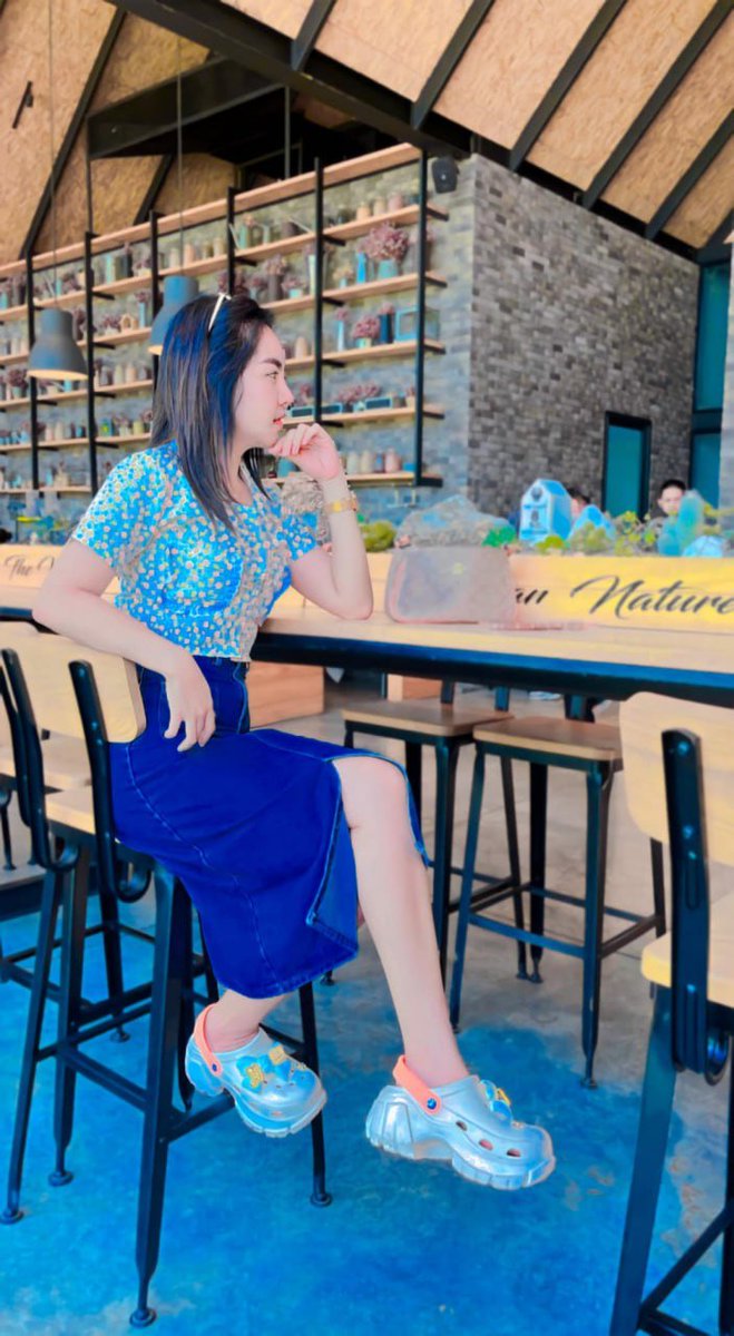 AnnAnn367016's tweet photo. ถ้าไม่อยากให้โพสอ่อย นั้นมาคุมเราหน่อยได้มั้ย #ครูโสด #โสดโปรดจีบ #แคปชั่นโสด #แคปชั่นอ่อย #แคปชั่นเด็ด #นครปฐม #ราชบรี #กรงเทพ #กาญจนบุรี #รีทวิตให้ด้วยน้า #ทักมาคุย https://t.co/x0aDR8uz93